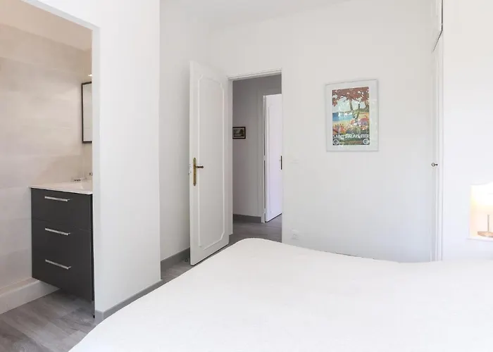 公寓 Les Mats-1 By Interhome *